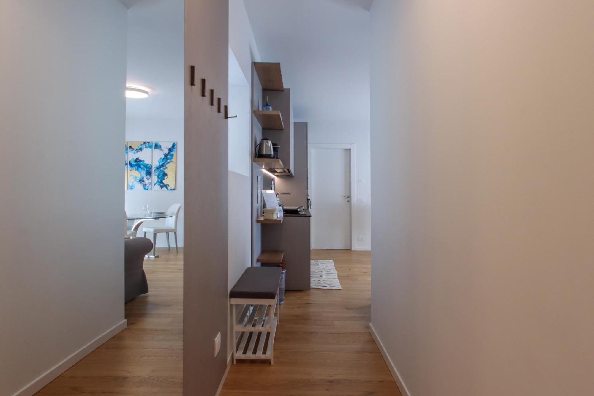 Ferienwohnung Casa Ardo Wifi & Free Parking In Lecco Center Exterior foto